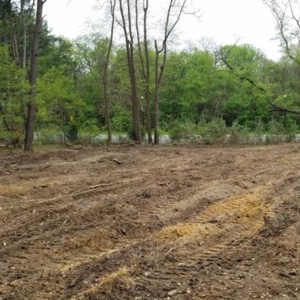 land clearing crew preparing ground for construction in Shreveport LA